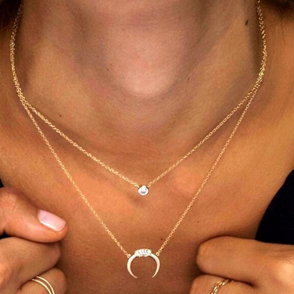 NEW‎ Women's 18k Gold-Plated Crescent Moon Half Moon Necklace, 16-18" - Picture 4 of 5